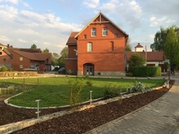 Dorfplatz1